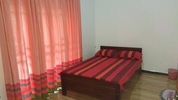 Deluxe Double Room | In-room safe, free WiFi