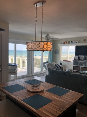 تلفزيون ذكي