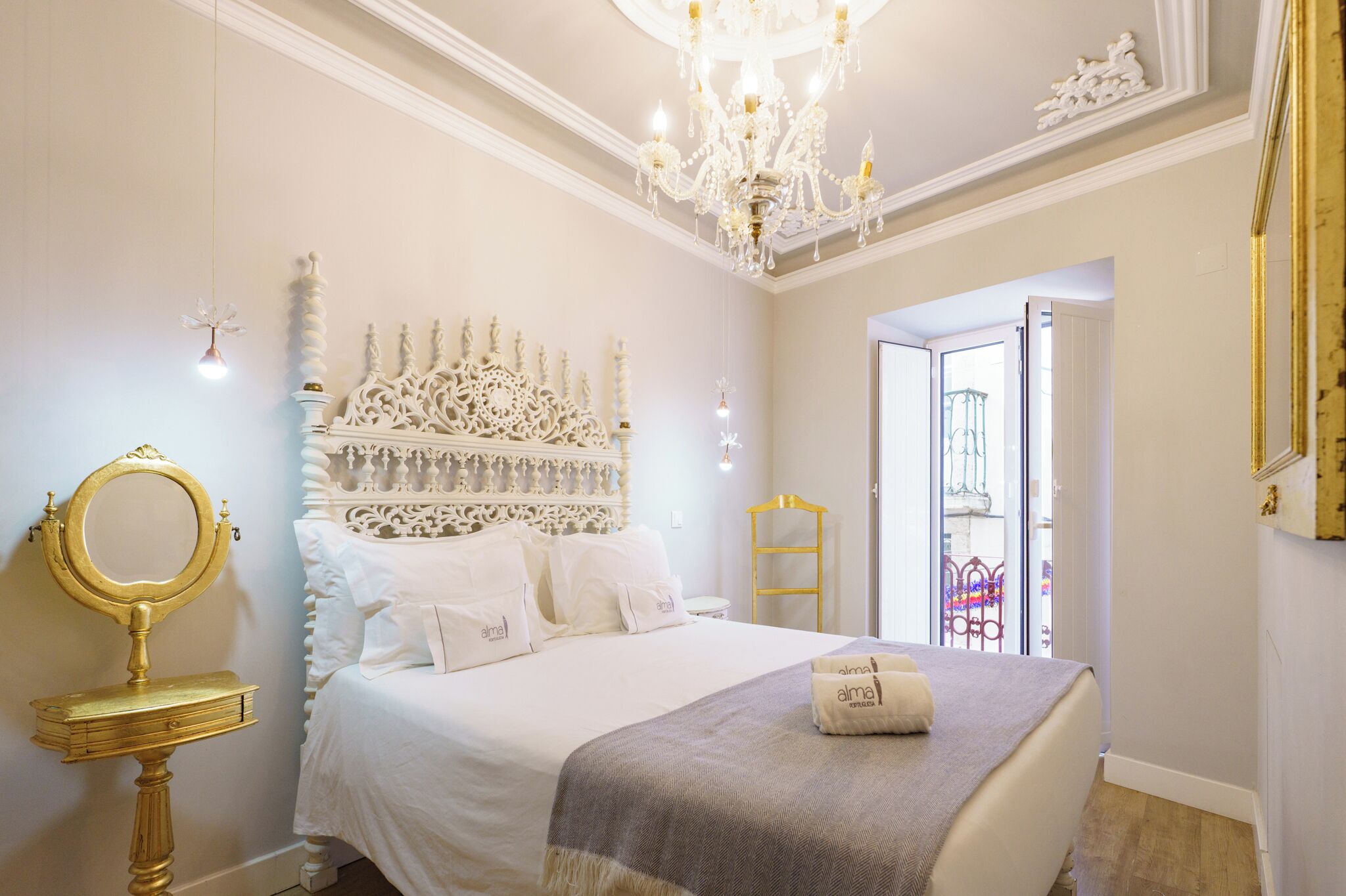 2 bedrooms, in-room safe, iron/ironing board, WiFi