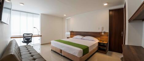 Suíte estúdio premium | 1 quarto, roupas de cama premium, camas com colchões pillow-top