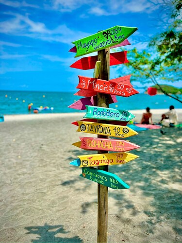 Playa del Ritmo Beach Hostel & Bar