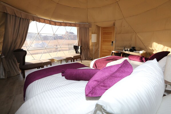 12 soverom, safe på rommet og wi-fi