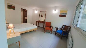 2 chambres, bureau, fer et planche Ă repasser, Wi-Fi gratuit