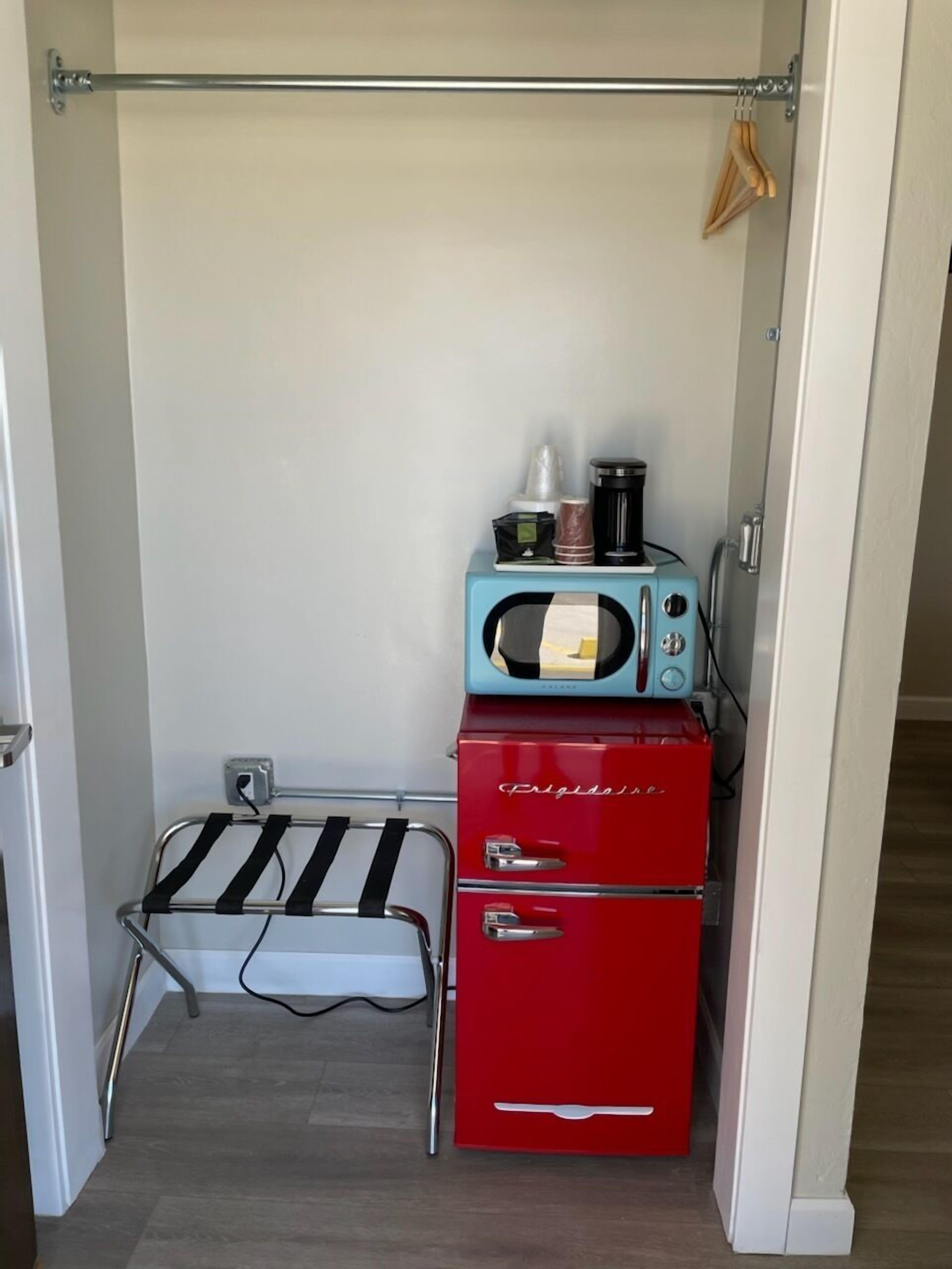 Eenvoudige kamer, 1 queensize bed | Geluiddichte muren, een strijkplank/strijkijzer, gratis wifi, beddengoed