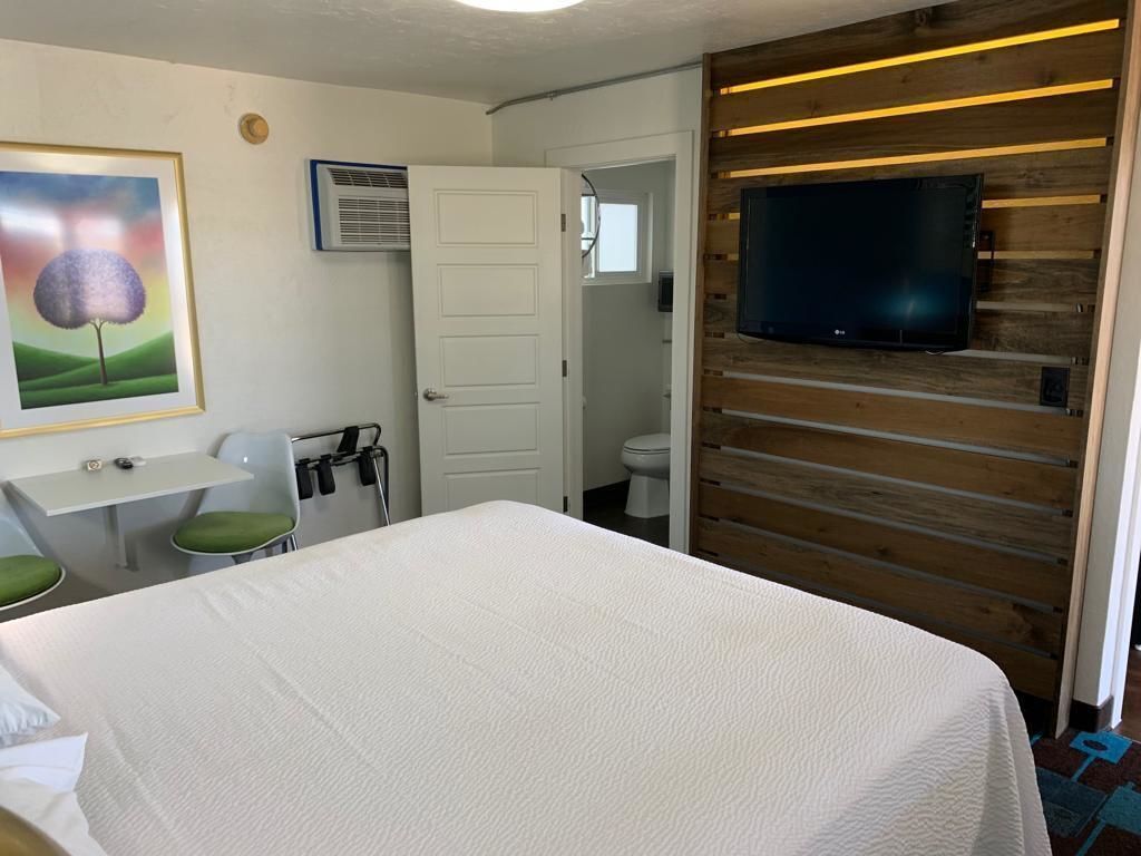 Soundproofing, iron/ironing board, free WiFi, bed sheets