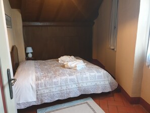 1 chambre, Wi-Fi gratuit, draps fournis