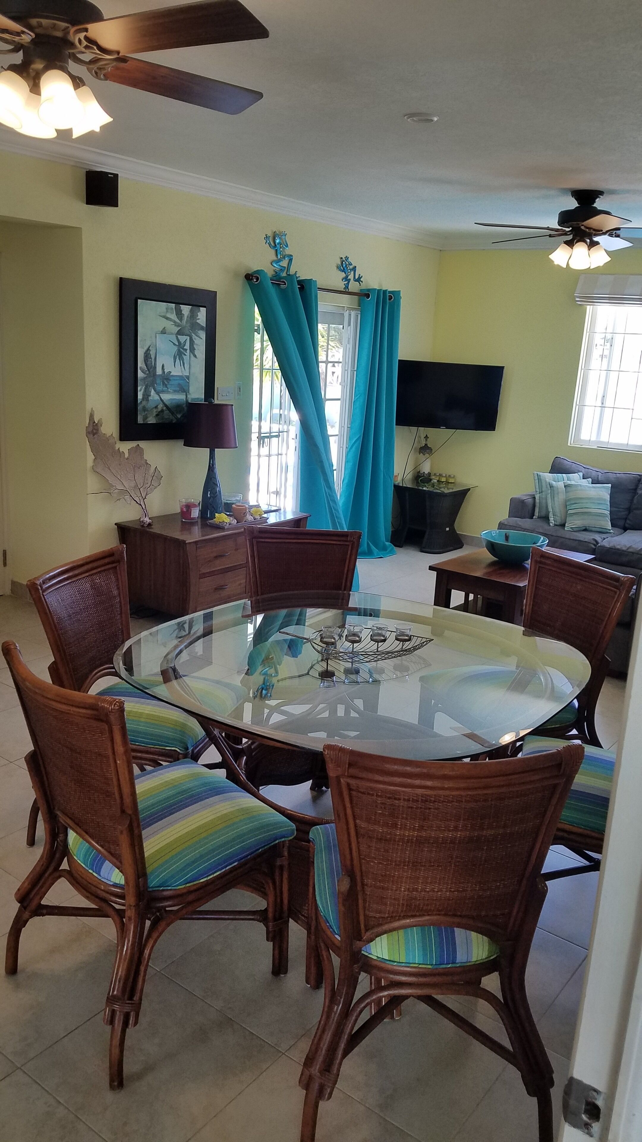 Beautiful Villa With Private Pool & Amazing Breezes Throughout! - 巴貝多