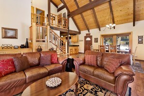 House, 3 Bedrooms | Living room | 36-inch flat-screen TV with digital channels, TV, fireplace
