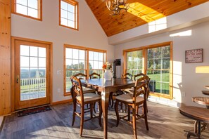 Dining - Sky High Chalet! Gorgeous home on 10+ acres with hot tub, 2 minutes to Wellsboro (Wellsboro)