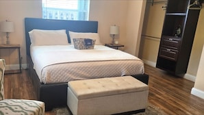 3 chambres, fer et planche à repasser, Wi-Fi gratuit, draps fournis