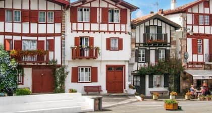 HOLIDAY IN QUIET AT THE MOUNTAIN