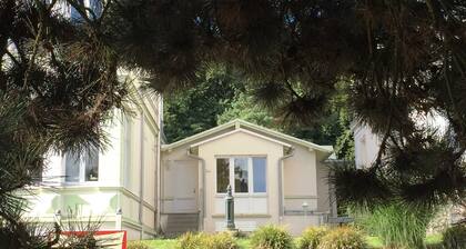 Vacation apartment Kutscherhaus am Meer with south-facing balcony - 4-room apartment with