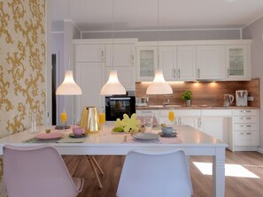 Fridge, microwave, oven, dishwasher - Tide App. 3 gold right (Ostseebad Boltenhagen)