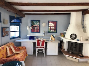 TV connectée, cheminée