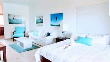 Junior Suite, 1 King Bed, Ocean View (Delux)