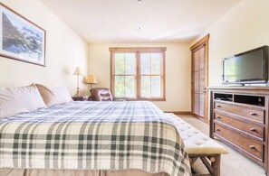 2 Schlafzimmer, Bügeleisen/Bügelbrett, kostenloses WLAN, Bettwäsche