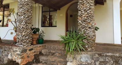 Royal Gate Home stay