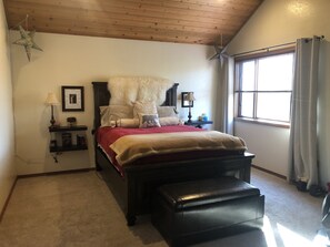 3 slaapkamers, een kluis op de kamer, wifi, beddengoed