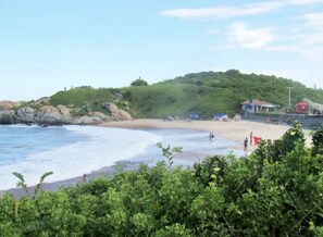 Platja a a prop 