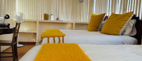 Egyptian cotton sheets, premium bedding, down comforters, pillowtop beds