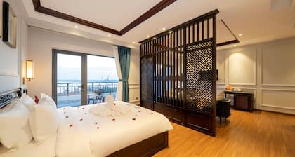 Eco Lux Riverside Hotel & Spa