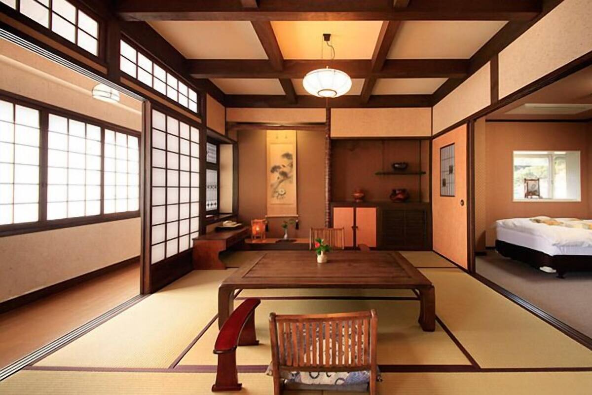 ห้องพัก (Kikutsubaki) | ตู้นิรภัยในห้องพัก, โต๊ะทำงาน, Wi-Fi ฟรี, ผ้าปูที่นอน
