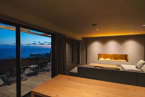 Quarto duplo premier, sauna seca, vista para o oceano | Cofres nos quartos, escrivaninha, Wi-Fi de cortesia, roupa de cama