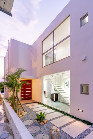 Exterior - Luxury Hillside Villa with Sea Views (Onna)