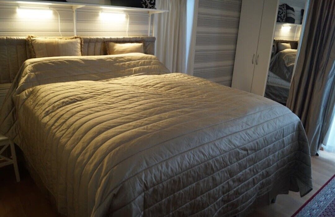 4 Schlafzimmer, Schreibtisch, kostenloses WLAN