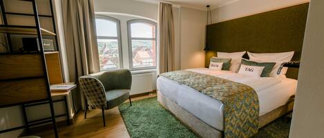 1 dormitorio, escritorio, wifi y ropa de cama