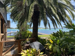 Property grounds - Romantic Couples Waterfront Escape (Marks Point)