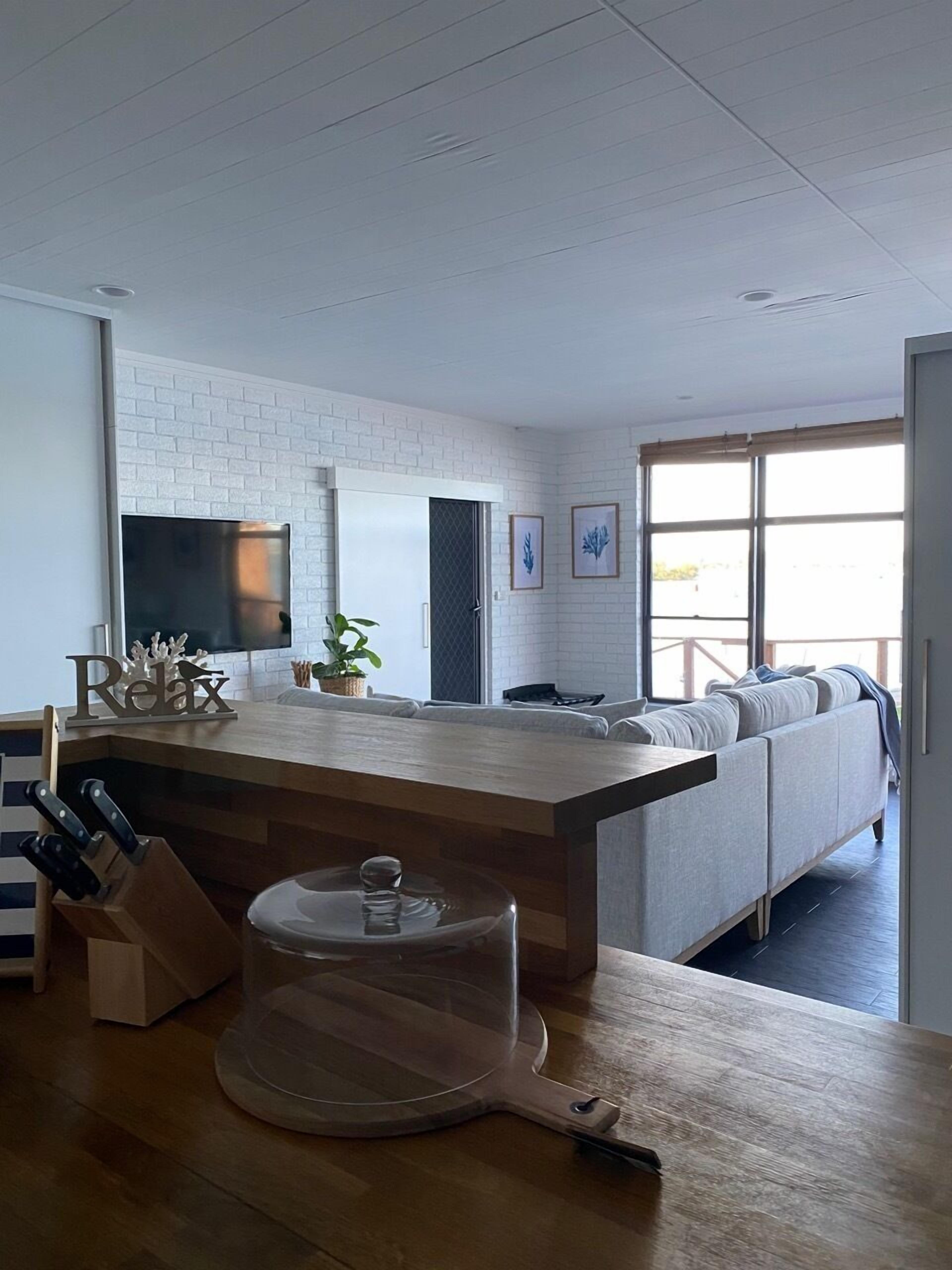 TV connectée, Netflix, livres, services de streaming