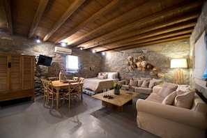 Superior Studio (2 Adults) | Select Comfort beds, minibar, in-room safe, individually decorated - Mykonian Studios (Mykonos)