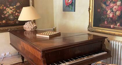 Charming house with fireplace in central Villard de Lans