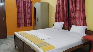 Free WiFi, wheelchair access