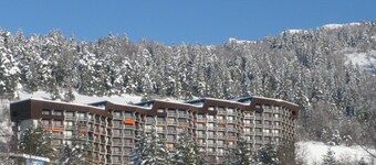 2-bedroom apartment at the foot of the slopes with balcony in Villard-de-Lans