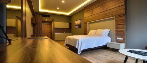 Studiosuite | Schreibtisch, Bügeleisen/Bügelbrett, Rollstuhlgeeignet