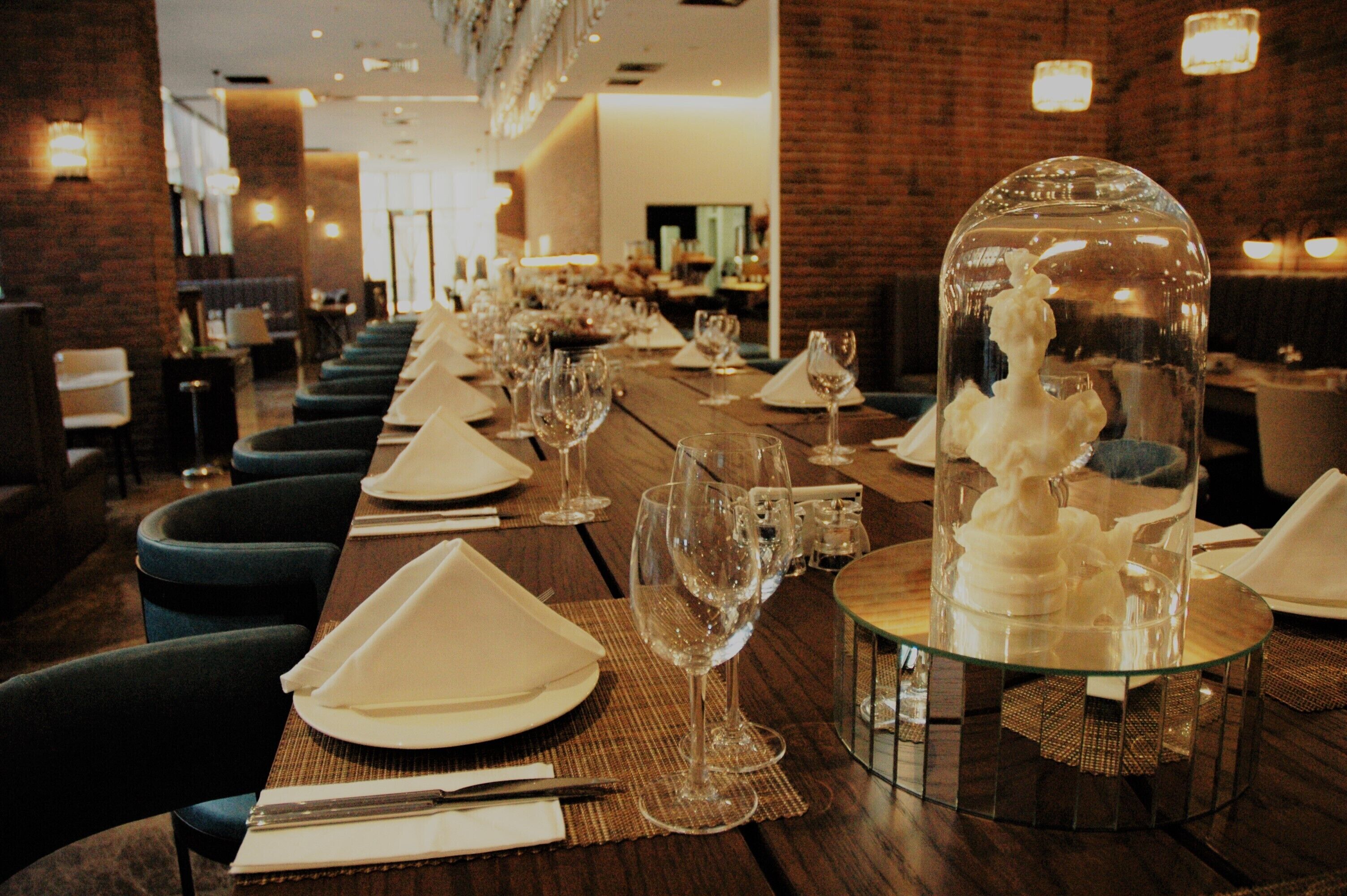 2 restaurantes; se sirven desayunos 