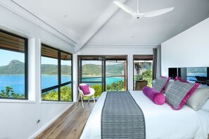 4 عدّة غرف نوم ومكواة/لوح كي وسرير سفر وواي فاي مجانًا