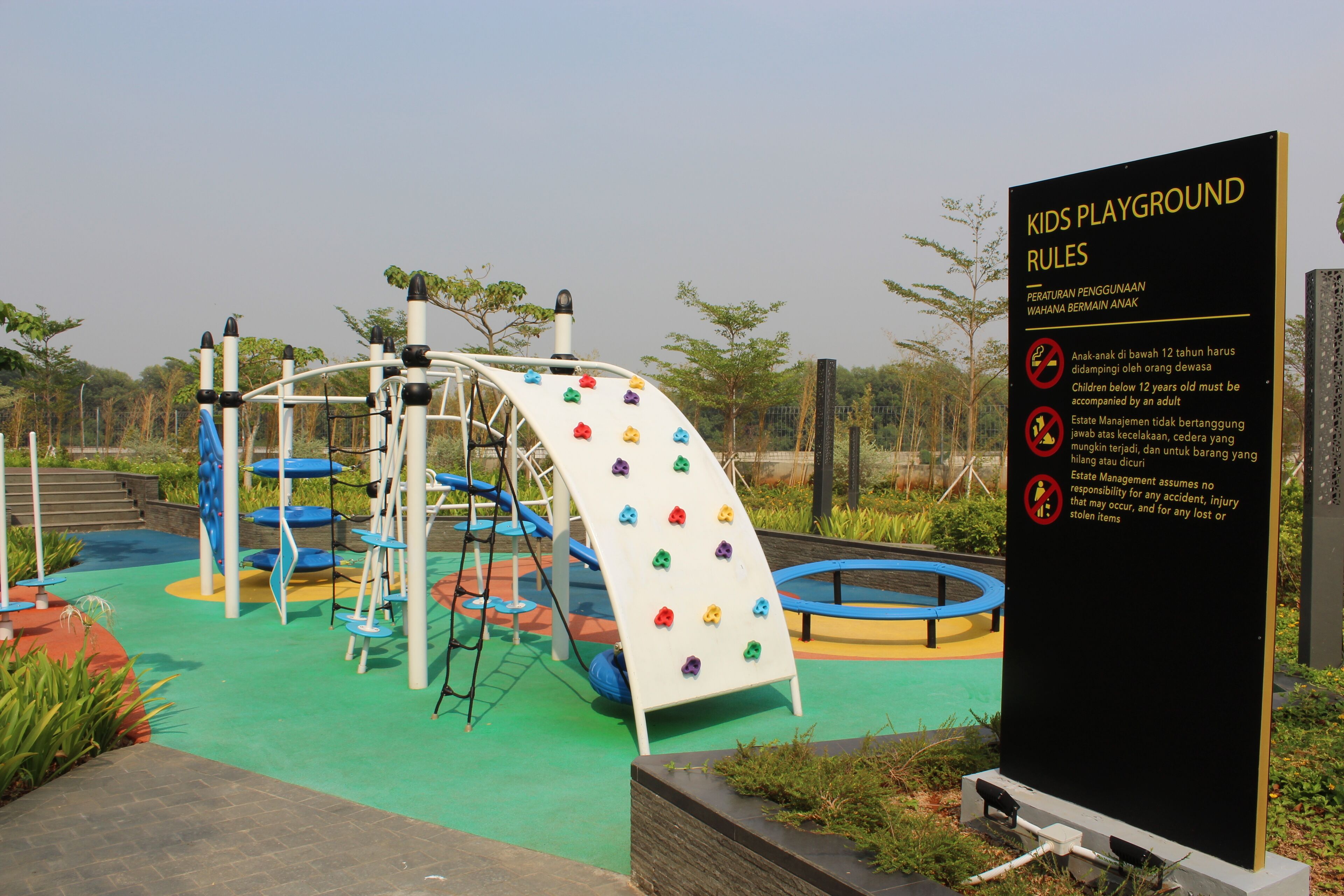 Children's play area - outdoor