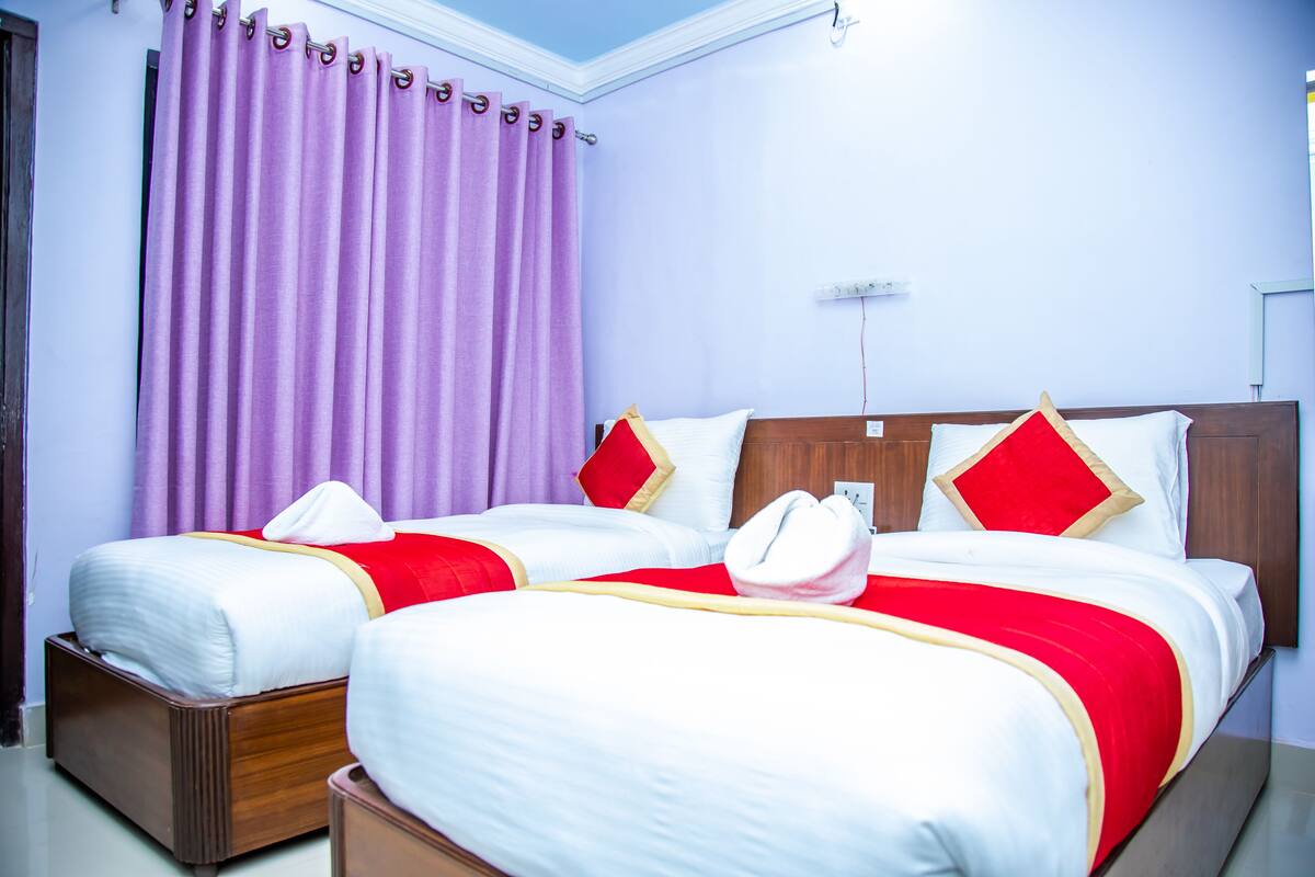 ห้องคอมฟอร์ทดับเบิลหรือทวิน | ห้องเก็บเสียง, เตารีด/โต๊ะรีดผ้า, Wi-Fi ฟรี, ผ้าปูที่นอน