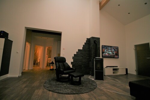 TLA Modern and cozy holiday house freestanding