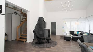 Smart TV, fireplace, DVD player, books