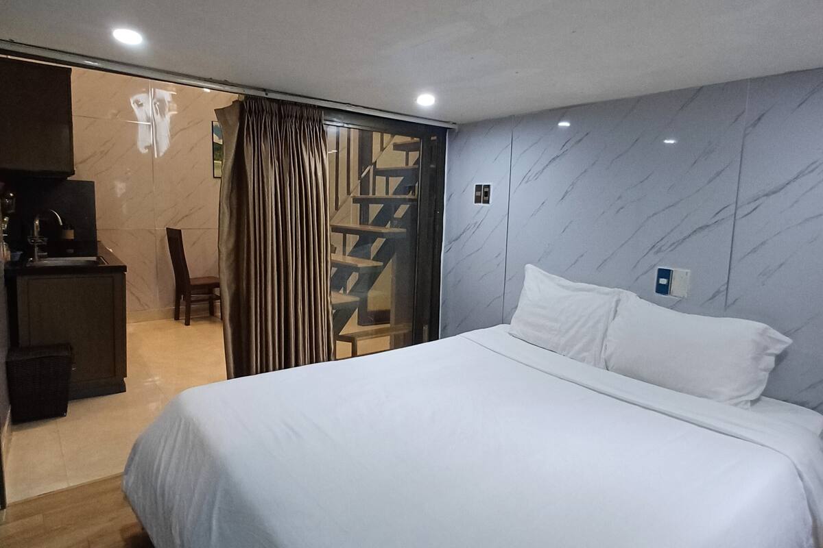 Family Twin Room | 1 bedroom, pillow-top beds, in-room safe, individually decorated