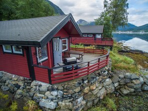 Family Cabin | Terrace/patio - Fagervik Camping (Vestnes)