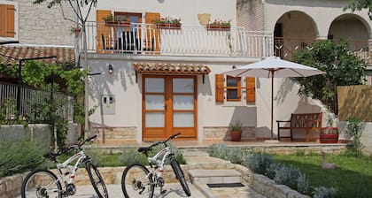 Pool, Grill, WiFi, Fahrräder, Tischtennis, Geschirrspüler, Waschmaschine