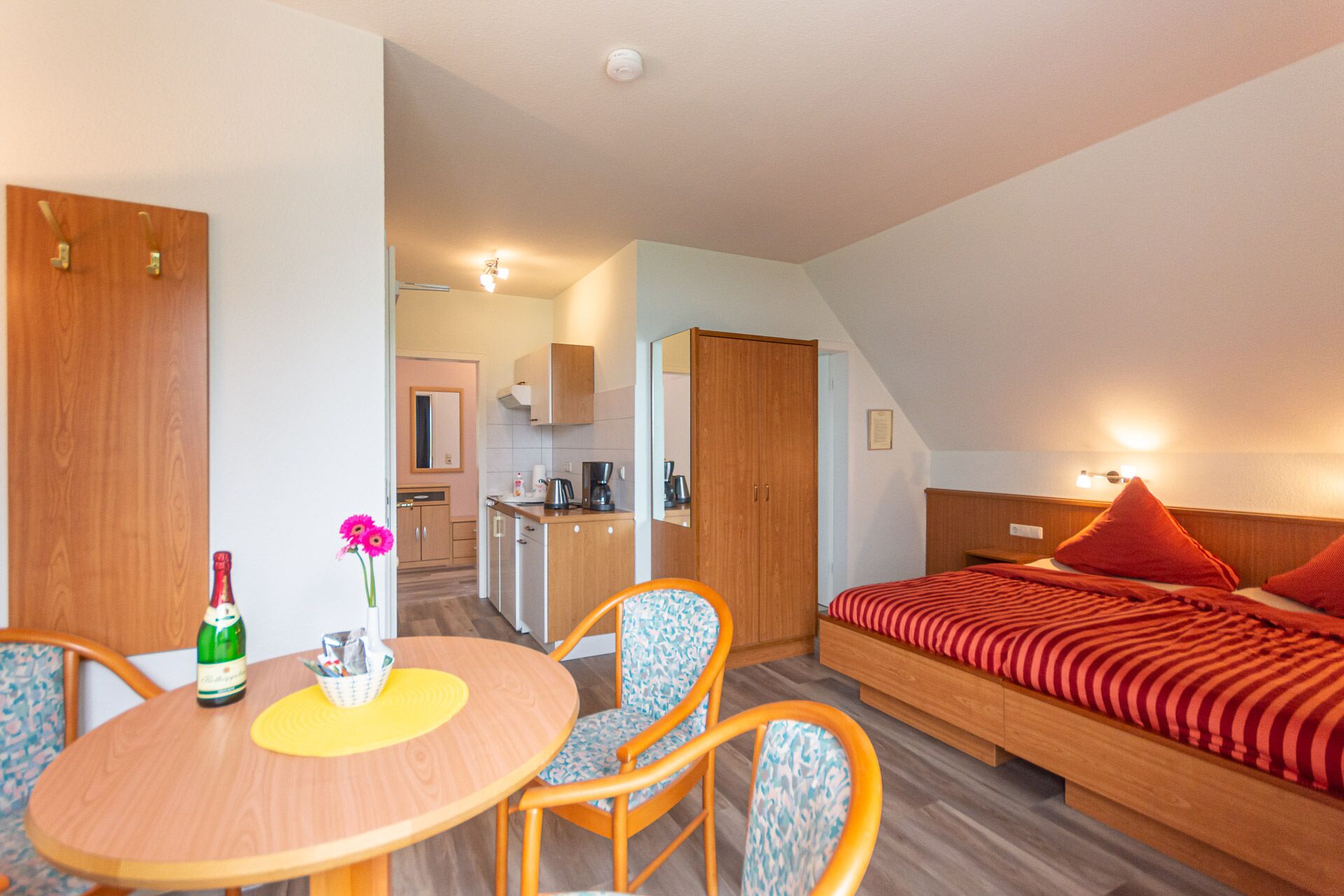 1 Schlafzimmer, Bügeleisen/Bügelbrett, kostenloses WLAN, Bettwäsche