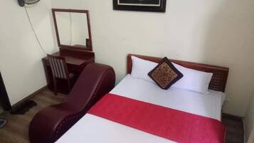 Standard Double Room Single Use | Blackout drapes, free WiFi, bed sheets