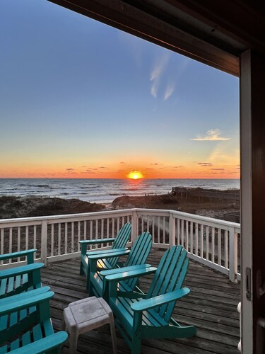 Ocean FrontRow,PrivatePool,New Hottub,Sleeps 16,PetFriendly,NewLVP,Carpetedsteps