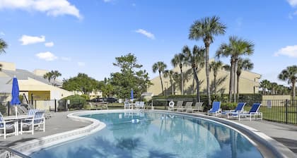Sawgrass privado para dormir 6 con piscina y cerca de la playa